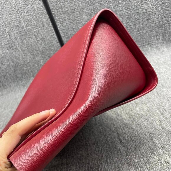 100% Authentic CHANEL DeauVille Medium Leather Satchel Bag - Picture 3 of 16